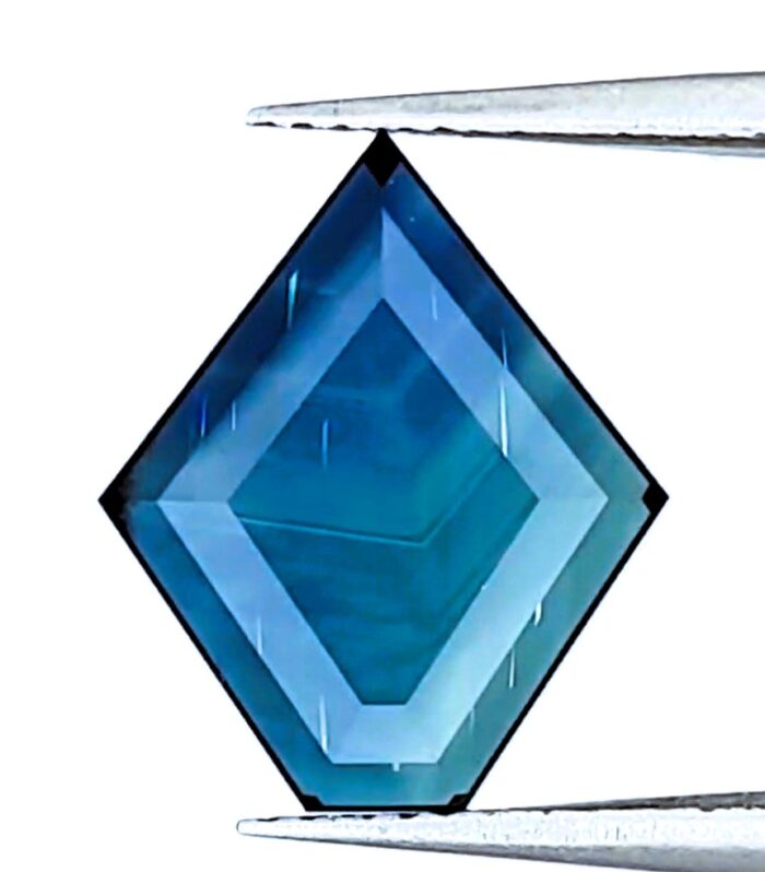 Natural Unheated High Precision Pavilion Concave Cut Sapphire