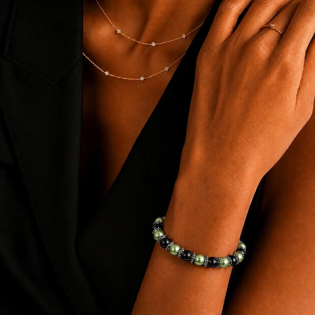 Black Hematite & Pearl Bracelet - Image 3